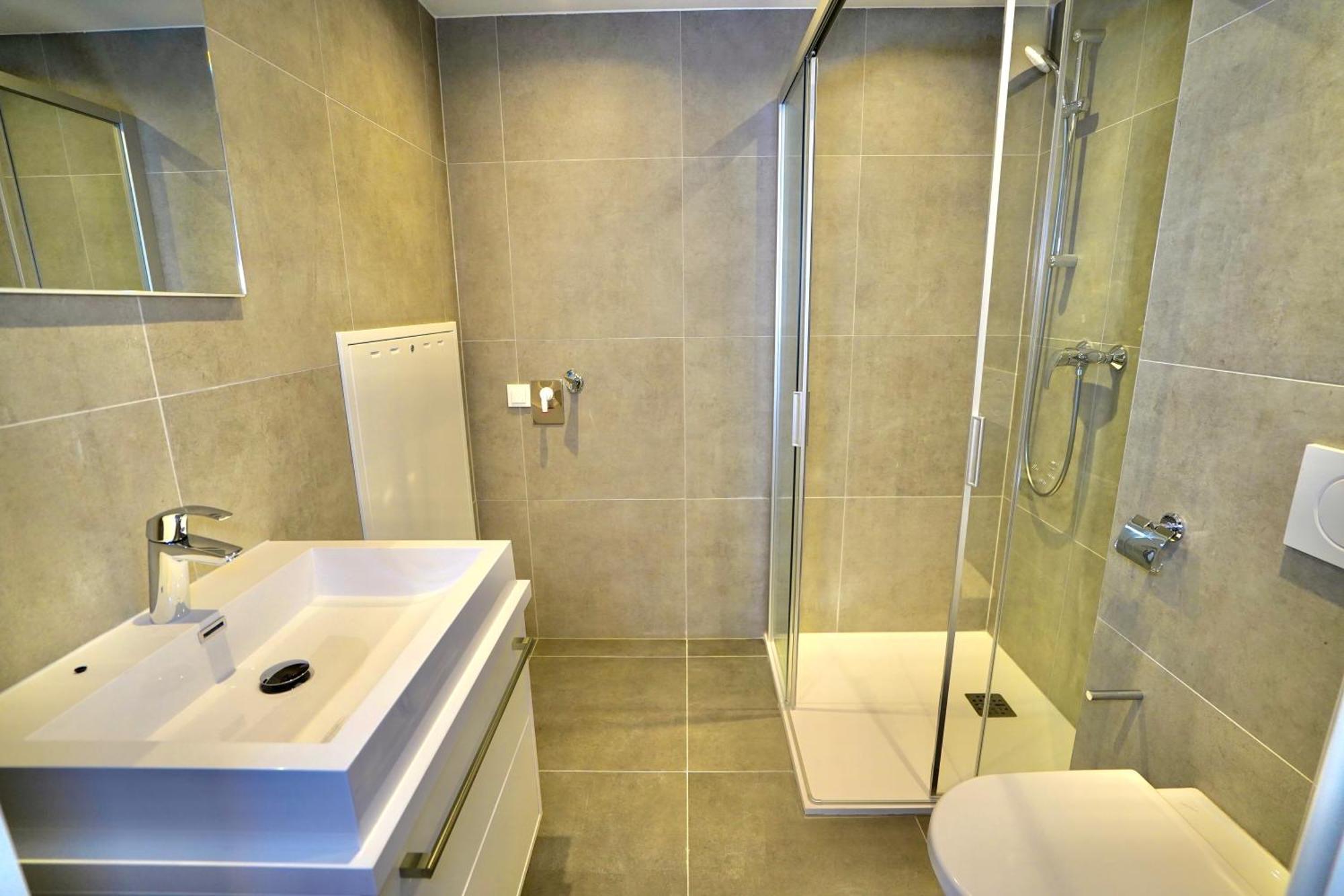 Apartment mit Balkon